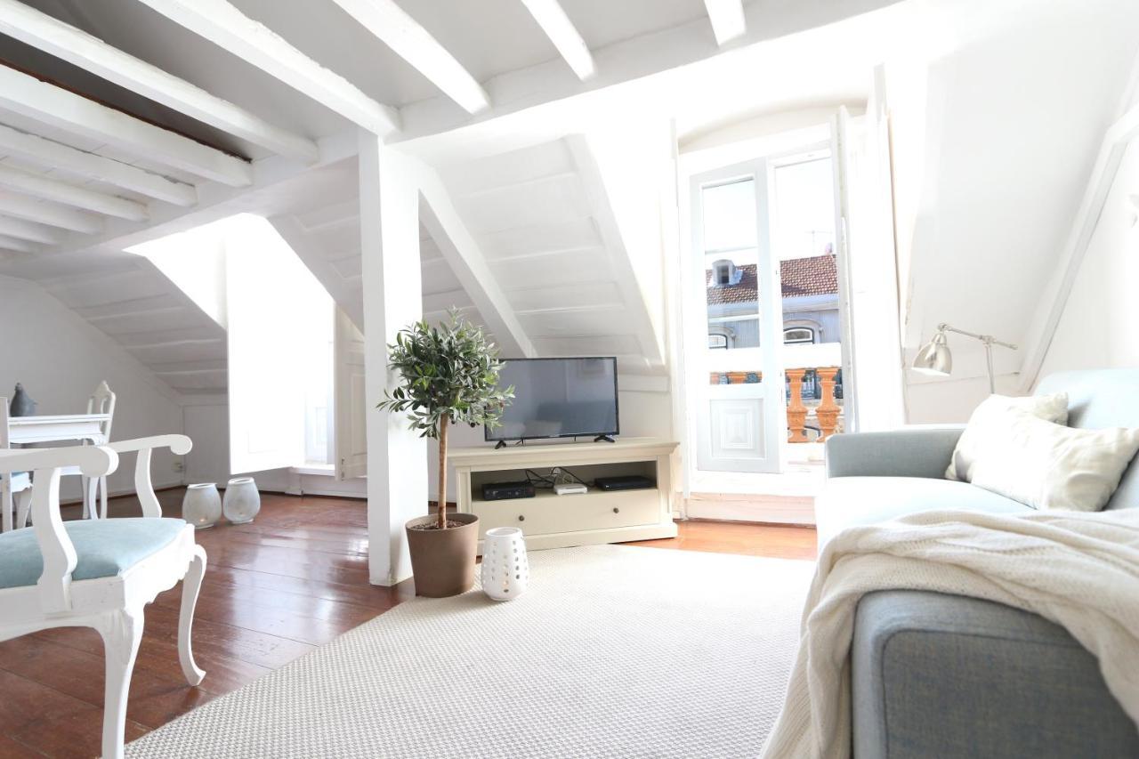 דירות ליסבון Penthouse At Downtown With Sun Deck & Amazing Views מראה חיצוני תמונה